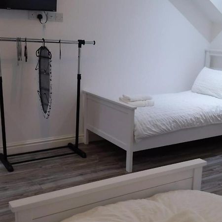 Citybreaks Rooms With Free Parking Ливърпул Екстериор снимка