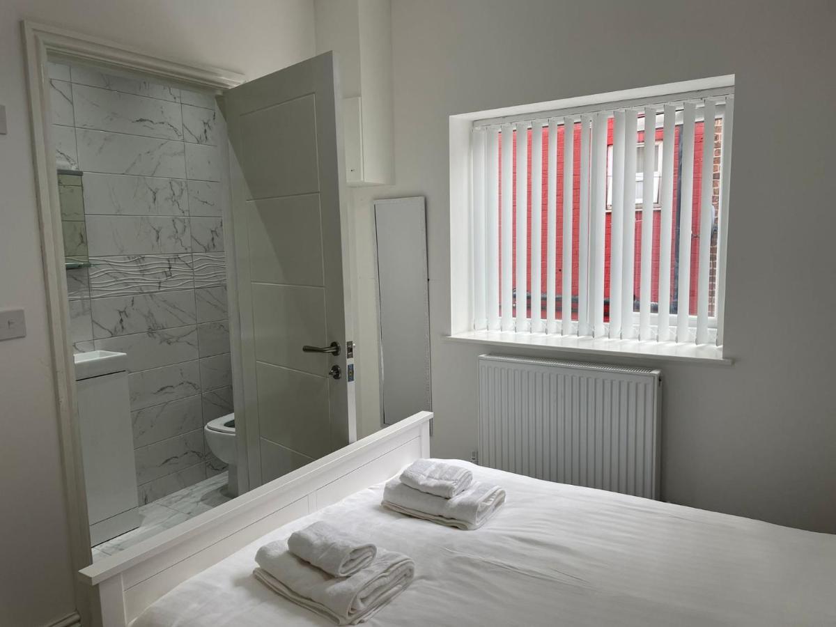 Citybreaks Rooms With Free Parking Ливърпул Екстериор снимка